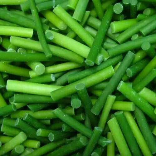 Frozen garlic shoots