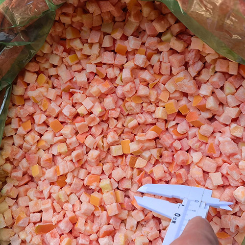 IQF diced tomatoes